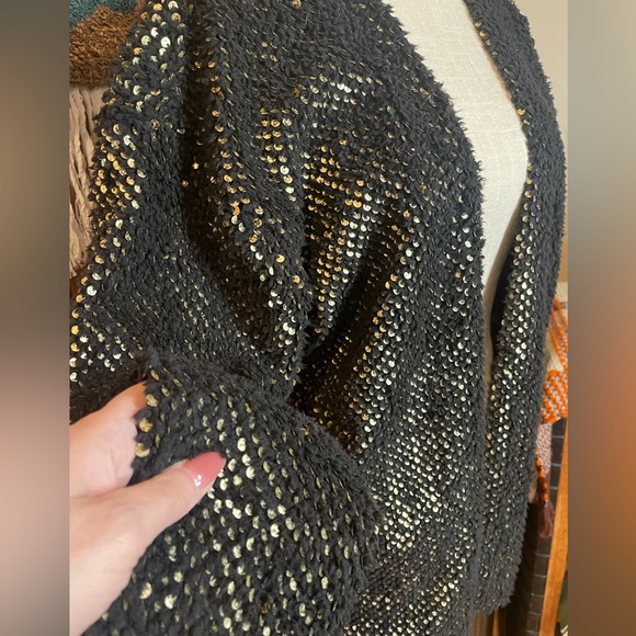 Sequin Sweater - Picture 3 of 10